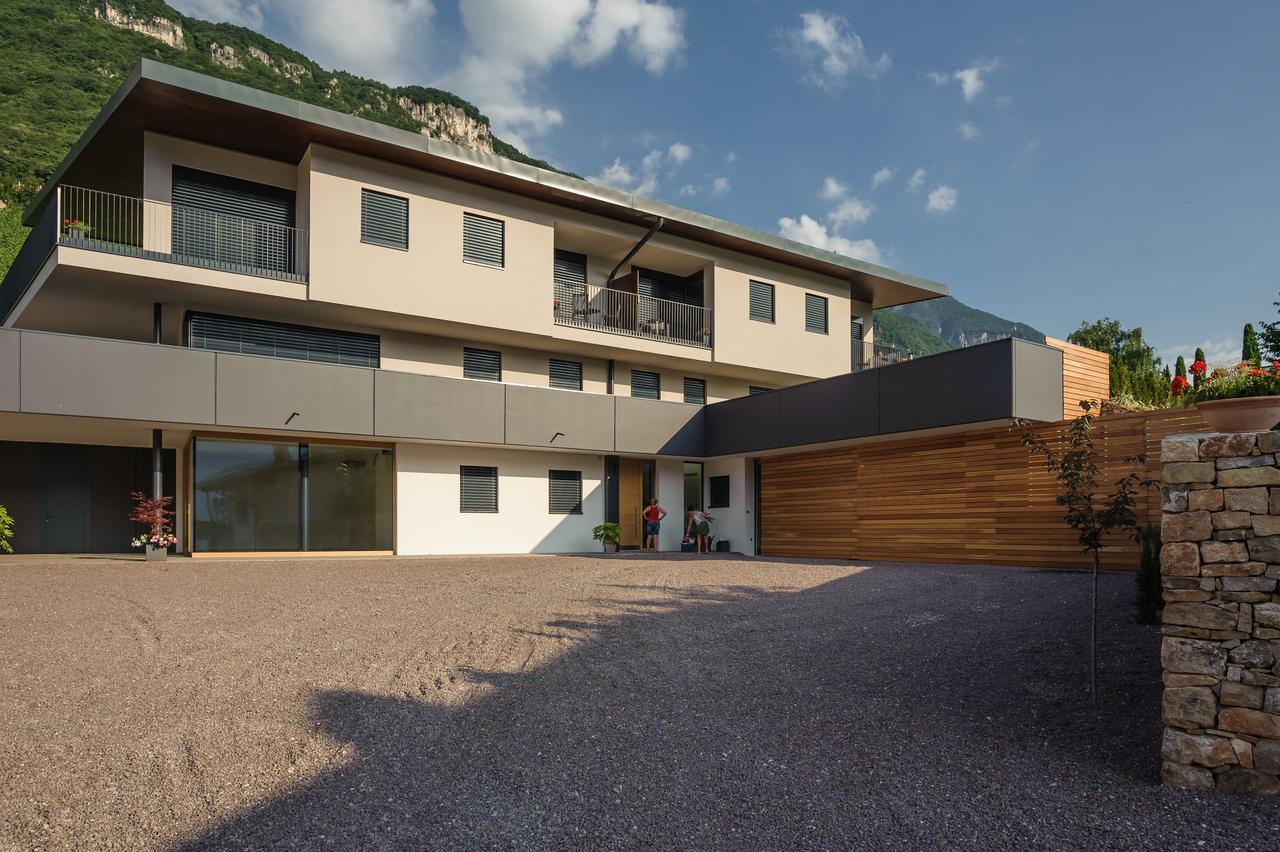 Tholr - Ferienwohnungen - Tramin Termeno Exterior photo